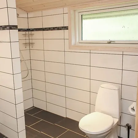 Five-bedroom Holiday In * Hals